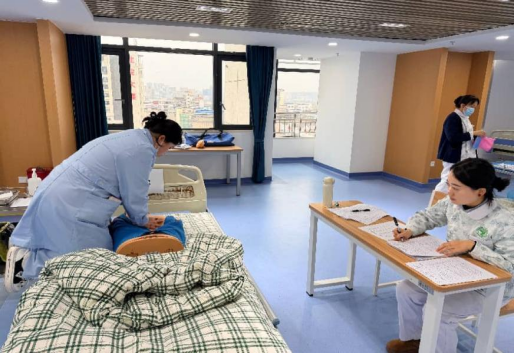 市三医院第十二届导师制护理实习生操作出师考试顺利举行