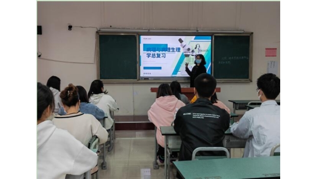 我院到巴中职业技术学院开展嵌入式教学