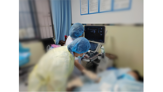 我院积极开展PICC置管术，免除患者反复穿刺之痛！