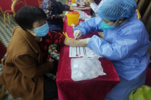 我中心开展心血管病高危人群早期筛查与综合干预项目工作