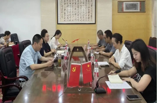 我院举办理县来院进修医护人员结业典礼